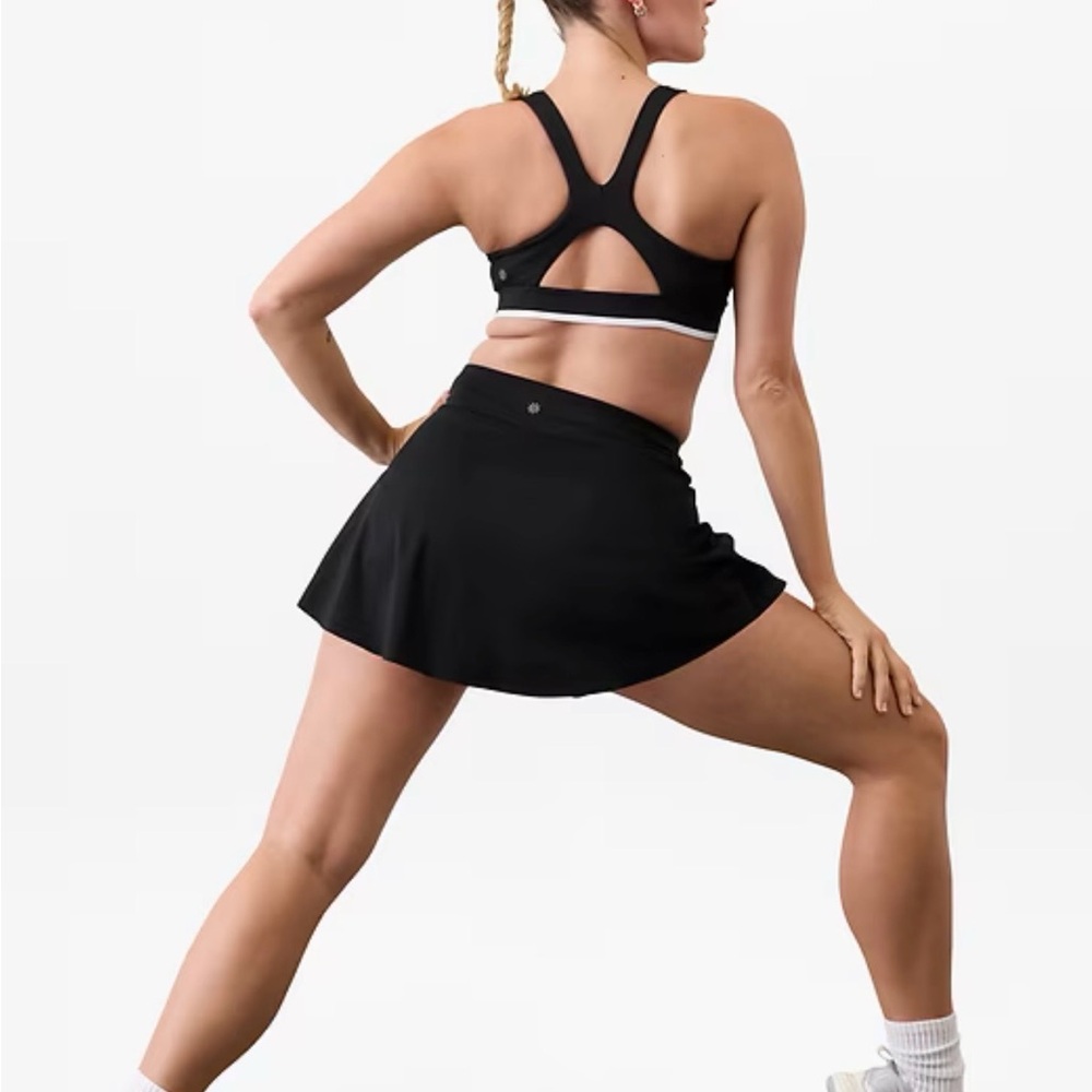 Athleta Ace Tennis Skort 13.5” Black Size Small